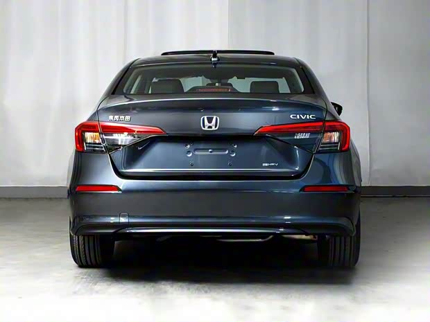 东风本田 思域 2022款 2.0L e:HEV 基本型 东风本田 思域 2022款 2.0L e:HEV 基本型