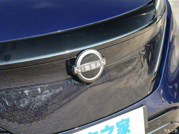 東風(fēng)日產(chǎn) Ariya艾睿雅 2022款 兩驅(qū)長續(xù)航頂配版