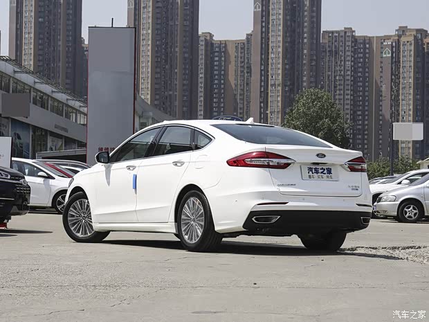 长安福特 蒙迪欧 2020款 EcoBoost 180 豪华型