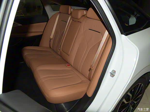 小鹏汽车 小鹏汽车P5 2021款 550E