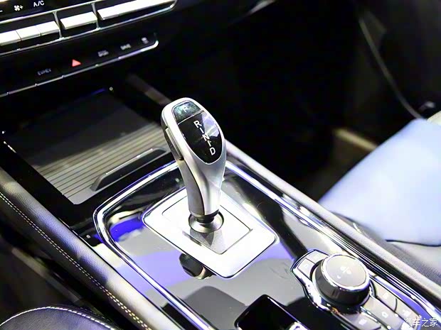 東風(fēng)小康 東風(fēng)風(fēng)光580新能源 2018款 基本型