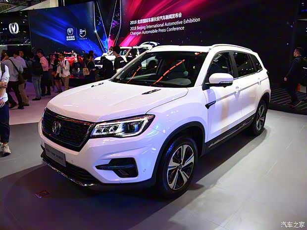 長(zhǎng)安汽車(chē) 長(zhǎng)安CS75 PHEV 2018款 1.5T PHEV領(lǐng)航型