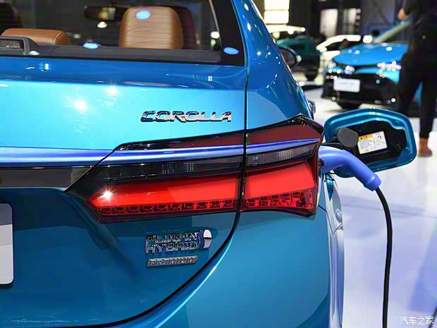 一汽丰田 卡罗拉新能源 2018款 基本型