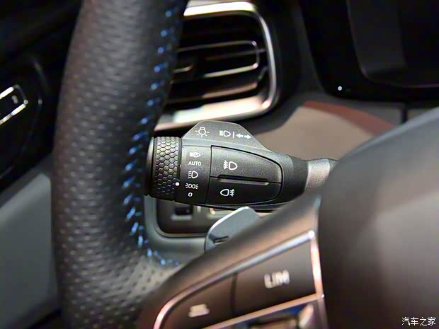 领克 领克01新能源 2018款 1.5T PHEV 劲Pro