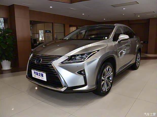 雷克薩斯 雷克薩斯RX 2017款 450h Mark Levinson 四驅(qū)豪華版