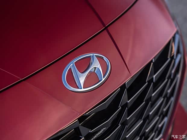 现代(进口) 伊兰特(海外) 2021款 基本型