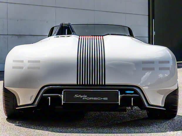 保時(shí)捷 保時(shí)捷Vision 357 2023款 Speedster