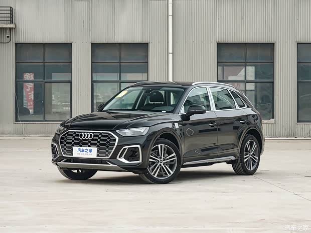 一汽奧迪 奧迪Q5L 2023款 40T 時(shí)尚動(dòng)感型