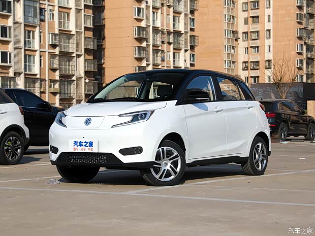 電動(dòng)屋 YOUNG光小新 2023款 302KM 珍珠版