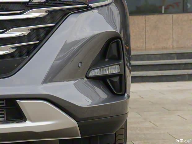 广汽乘用车 传祺GS5 2020款 1.5TGDI 自动尊享版