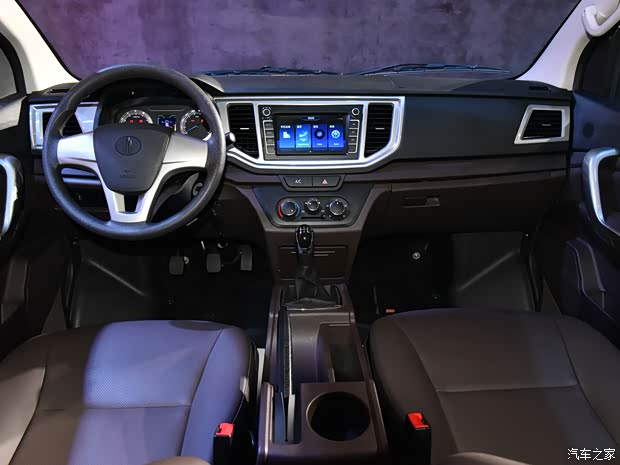 北汽瑞翔 博騰V2 2022款 1.5L客車舒適型