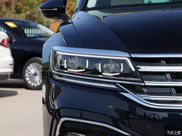 上汽大众 辉昂 2021款 380TSI 尊贵版