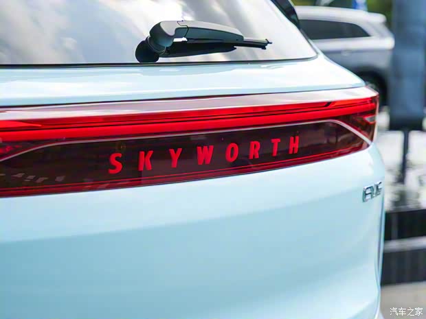 創(chuàng)維汽車 創(chuàng)維EV6 2022款 620 標(biāo)準(zhǔn)版