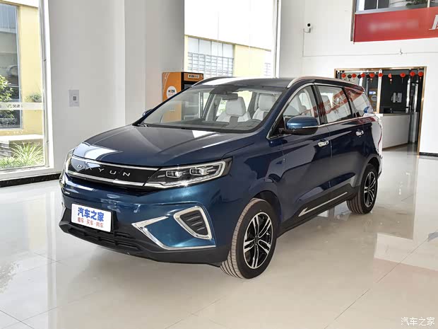 大運(yùn)汽車(chē) 遠(yuǎn)志M1 2022款 7座450精英版 大運(yùn)汽車(chē) 遠(yuǎn)志M1 2022款 7座450精英版