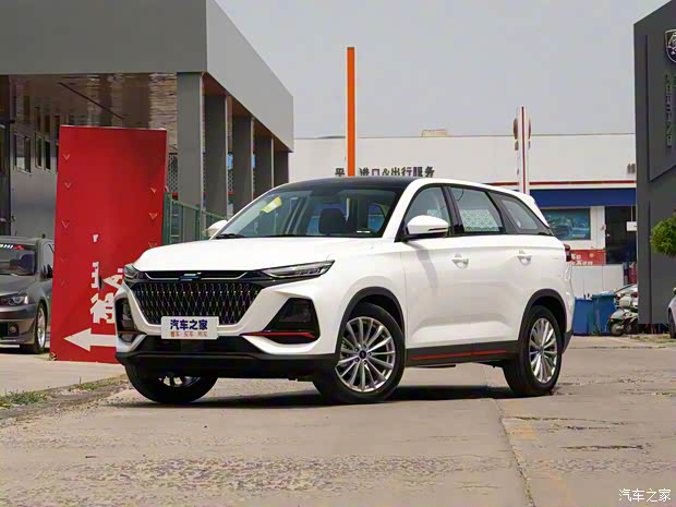 长安汽车 长安欧尚X7 PLUS 2022款 1.5T 蓝鲸版自动尊享型 7座 长安汽车 长安欧尚X7 PLUS 2022款 1.5T 蓝鲸版自动尊享型 7座