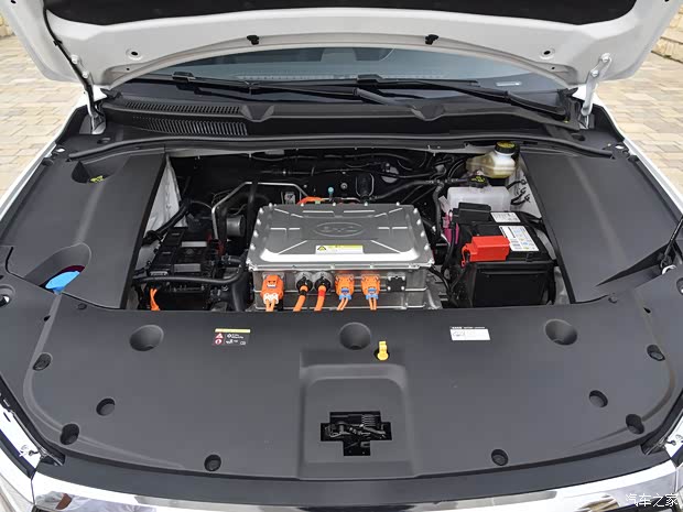 比亞迪 秦新能源 2019款 高續(xù)航版 尊貴型