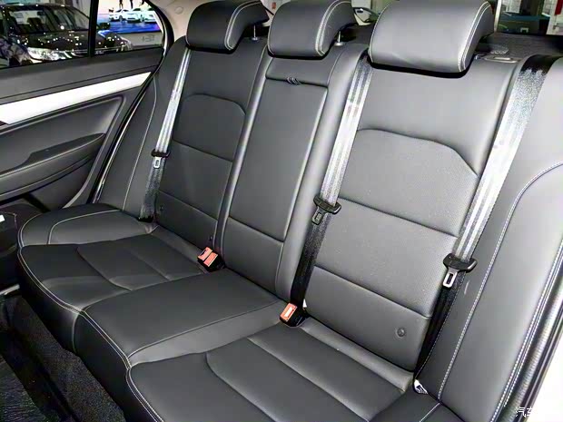 吉利汽车 帝豪 2018款 1.5L 手动向上互联版