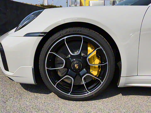 2022款 Turbo S 3.7T 2022款 Turbo S 3.7T