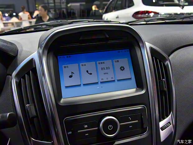 江铃汽车 宝典 2020款 2.5T柴油四驱尊享版长轴JX4D25A6L