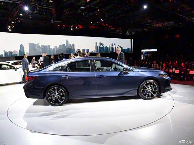 丰田(进口) Avalon(海外) 2018款 基本型