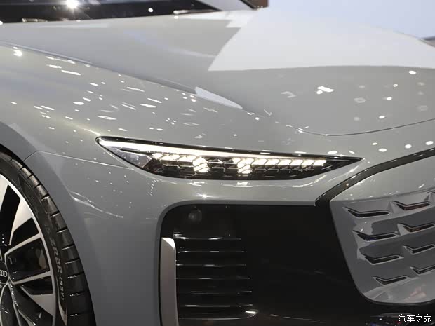 奥迪(进口) 奥迪A6新能源(进口) 2022款 Avant e-tron 概念车