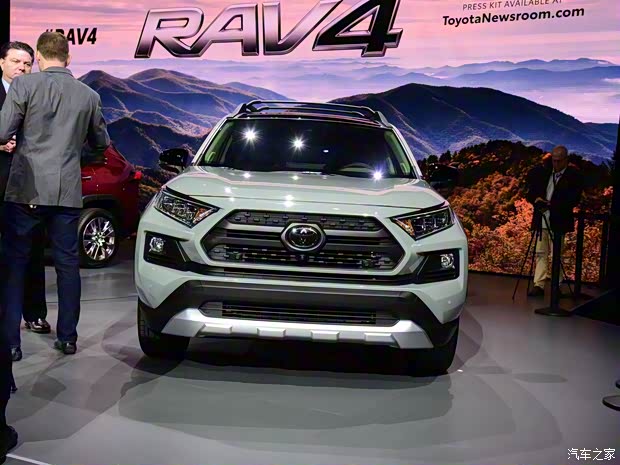 丰田(进口) 丰田RAV4(进口) 2019款 基本型