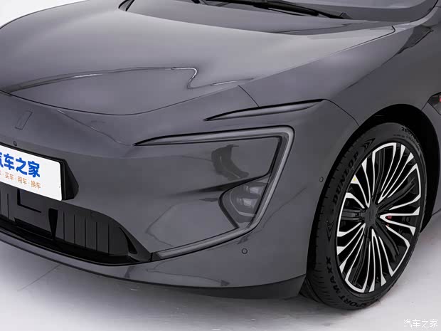 阿维塔科技 阿维塔12 2023款 双电机版 阿维塔科技 阿维塔12 2023款 双电机版