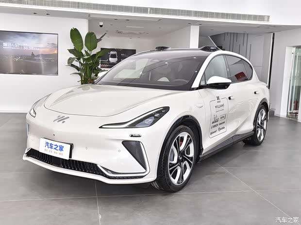 智己汽车 智己LS7 2023款 100kWh Lux四驱版 智己汽车 智己LS7 2023款 100kWh Lux四驱版