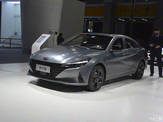 北京现代 伊兰特 2022款 1.5L CVT 20周年纪念款
