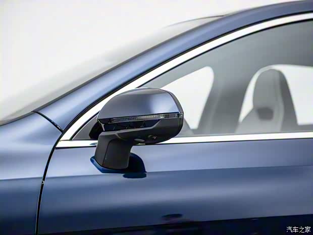 比亞迪 秦PLUS 2023款 冠軍版 DM-i 120KM 旗艦型