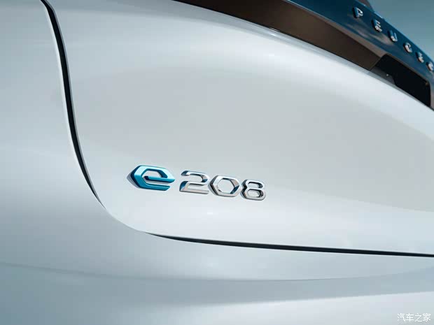 標致(進口) 標致e-208 2023款 400KM 基本型