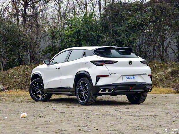 長安汽車 長安UNI-T 2023款 第二代 1.5T 尊貴型 長安汽車 長安UNI-T 2023款 第二代 1.5T 尊貴型