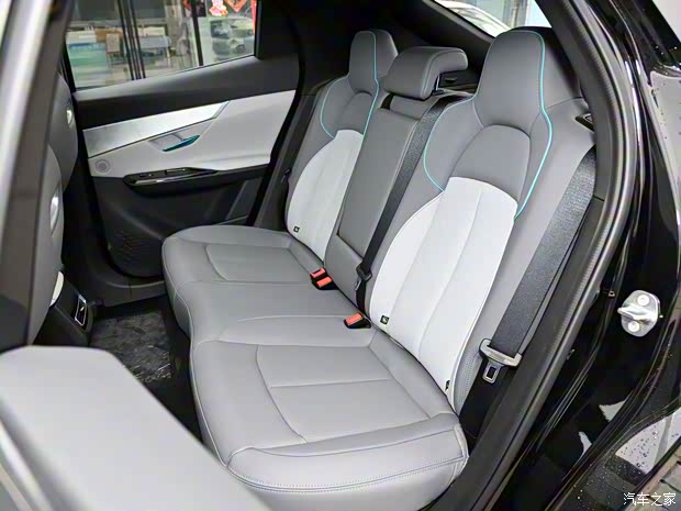 長安汽車 長安UNI-T 2023款 1.5T 尊貴型 長安汽車 長安UNI-T 2023款 1.5T 尊貴型