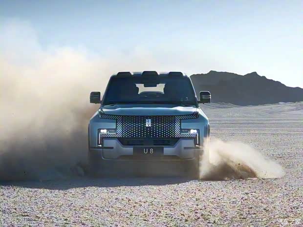 仰望 仰望U8 2023款 基本型 仰望 仰望U8 2023款 基本型