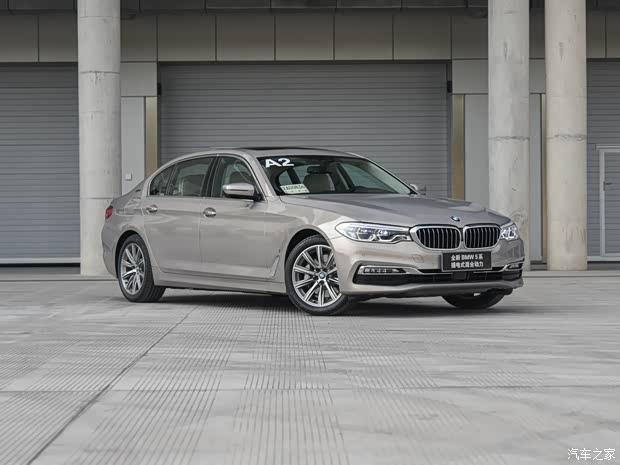 华晨宝马 宝马5系新能源 2018款 530Le 豪华套装 华晨宝马 宝马5系新能源 2018款 530Le 豪华套装