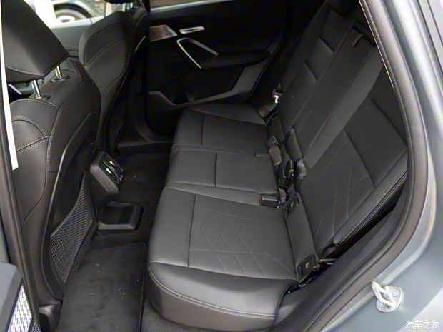 寶馬(進(jìn)口) 寶馬iX1 2022款 xDrive30