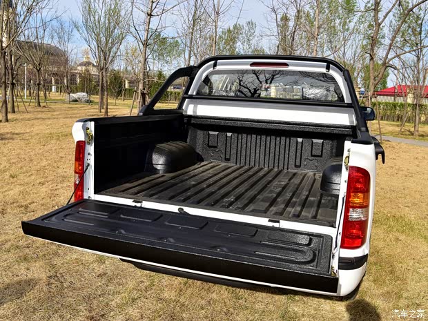 福田汽车 拓陆者 2018款 2.8T E5 四驱精英型4J28TC4 福田汽车 拓陆者 2018款 2.8T E5 四驱精英型4J28TC4