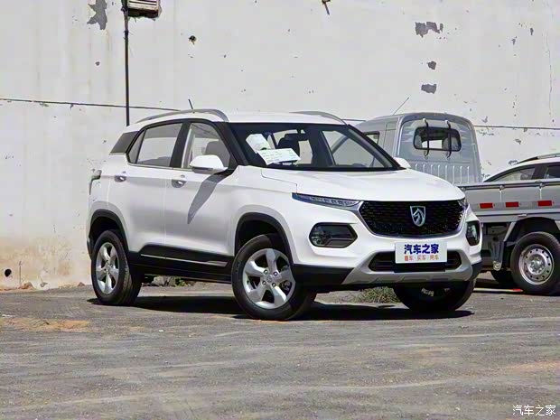上汽通用五菱 宝骏510 2019款 1.5L 自动乐享型 国VI 上汽通用五菱 宝骏510 2019款 1.5L 自动乐享型 国VI