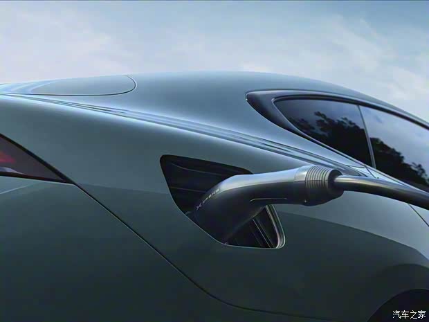 小鵬汽車 小鵬P7 2023款 P7i 610 Max 性能版