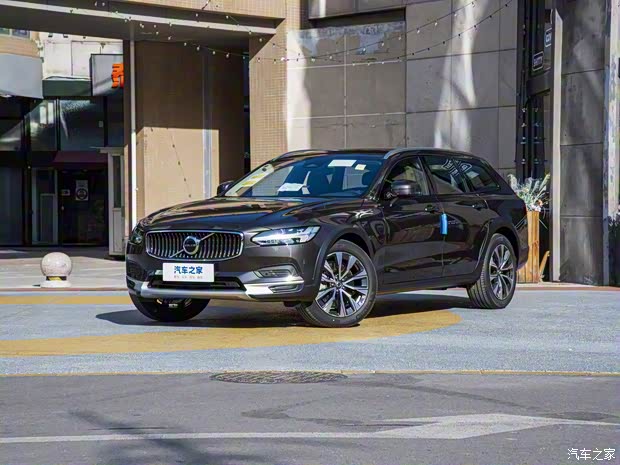 沃爾沃(進(jìn)口) 沃爾沃V90 2023款 Cross Country B5 AWD 智遠(yuǎn)版