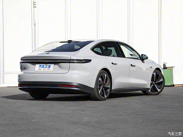 蔚來(lái) 蔚來(lái)ET7 2022款 100kWh 首發(fā)版