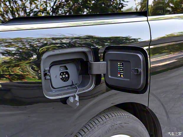 岚图汽车 梦想家 2022款 低碳版 梦+智享包