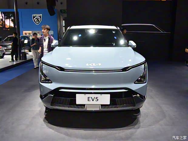 悦达起亚 起亚EV5 2023款 顶配版 悦达起亚 起亚EV5 2023款 顶配版