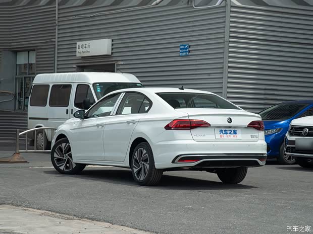 一汽-大众 宝来 2022款 200TSI DSG智行PRO版