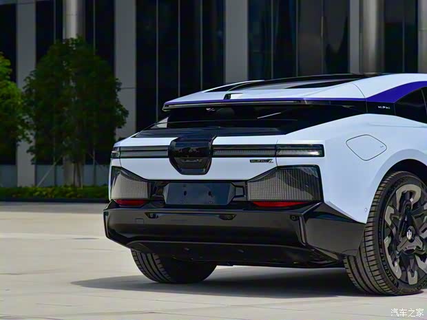 華人運(yùn)通 高合HiPhi Z 2023款 四座版