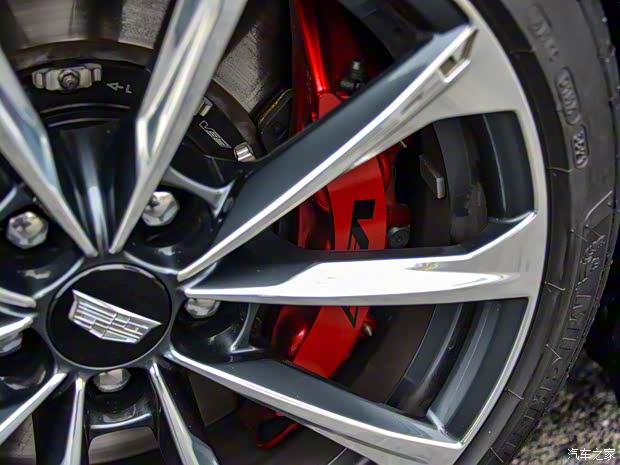 凱迪拉克(進(jìn)口) 凱迪拉克CT4(海外) 2021款 CT4-V Blackwing