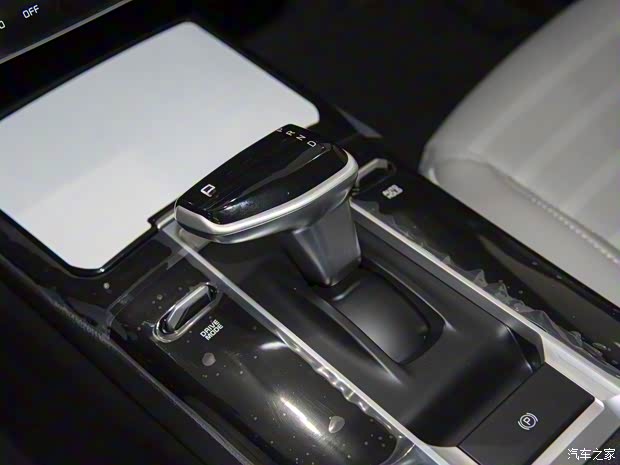 悅達(dá)起亞 起亞K3 2023款 1.5L 高配版