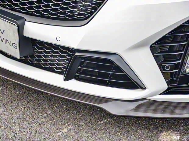 凱迪拉克(進(jìn)口) 凱迪拉克CT5(海外) 2021款 CT5-V Blackwing