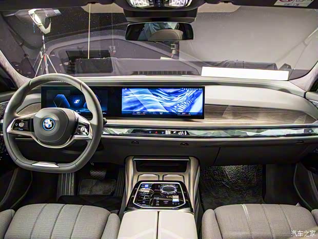 宝马(进口) 宝马i7 2022款 xDrive 60 宝马(进口) 宝马i7 2022款 xDrive 60