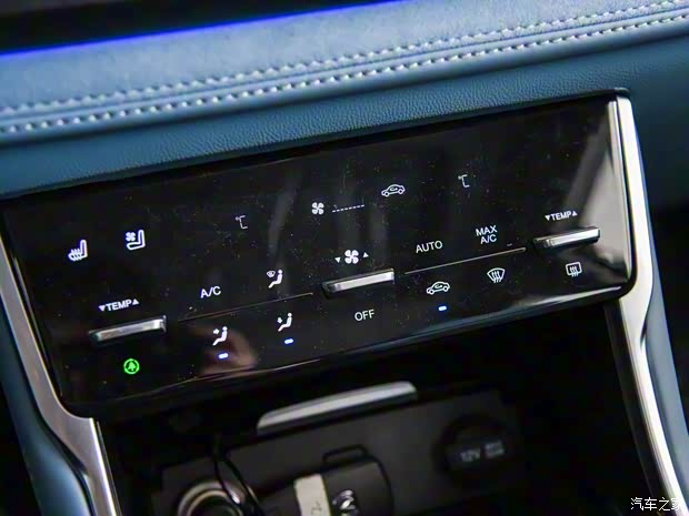 长安汽车 长安CS75 PHEV 2018款 基本型